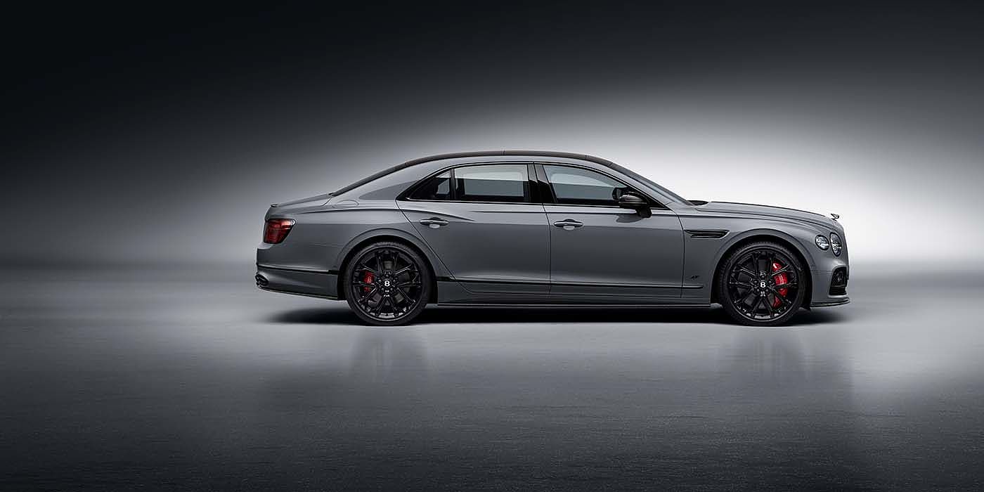 Bentley Leicester Bentley Flying Spur S sedan in Cambrian Grey paint profile static