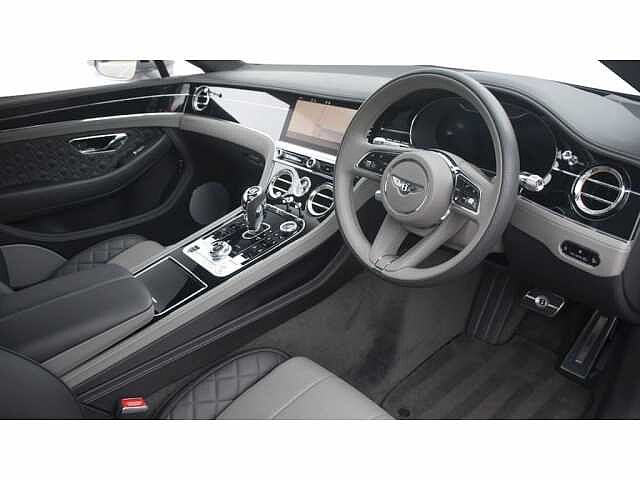 3:Bentley Continental GT V8, Coupe, Extreme Silver, Bentley Leicester