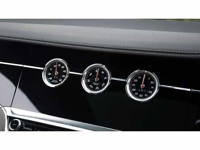 17:Bentley Continental GT V8, Coupe, Extreme Silver, Bentley Leicester